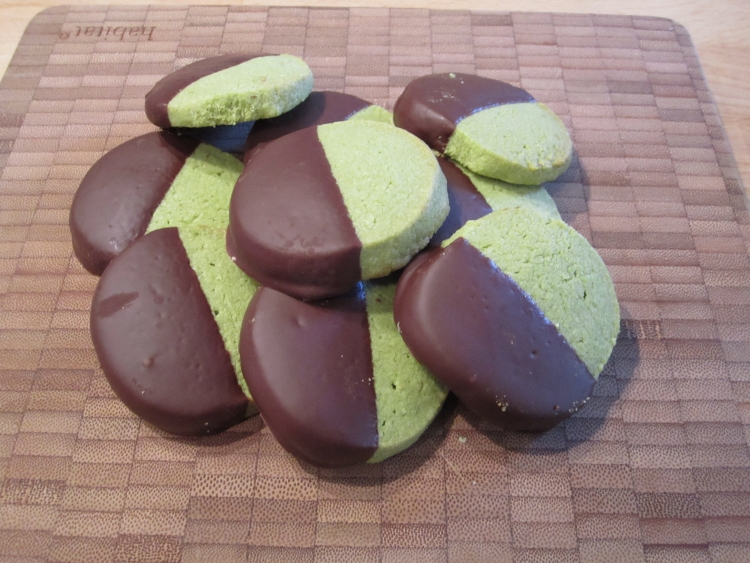 Chocolate Dipped Matcha Shortbread Cookies Chocolate Dipped Matcha Shortbread Cookies