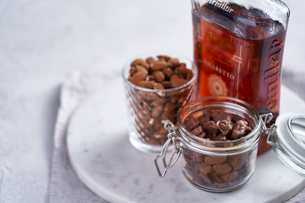Hotel Chocolat Inspired Amaretto-Soaked Sultanas recipe | HotCooking