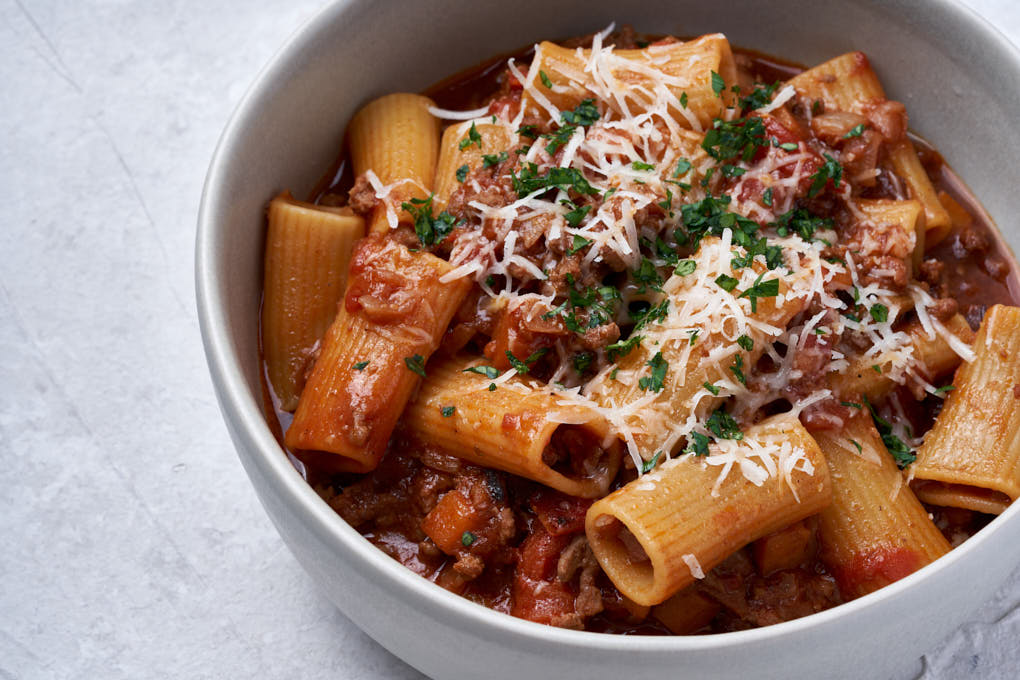 Instant Pot Bolognese Pasta recipe | HotCooking