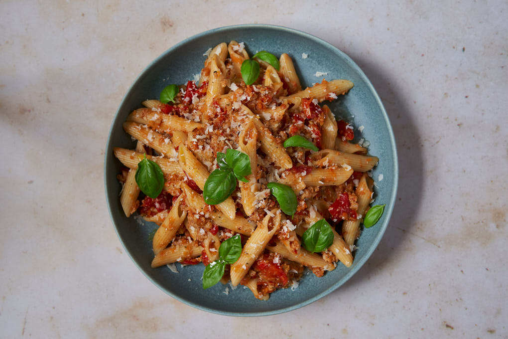 Jamie Oliver's 30 Minute Meals: Jools' Pasta recipe | HotCooking