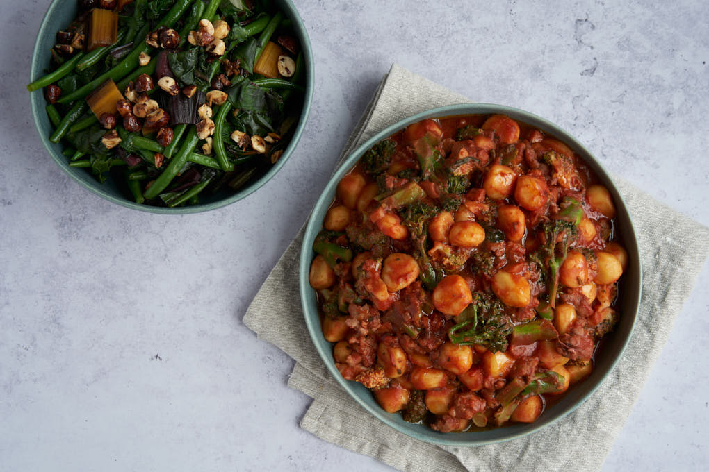 Jamie Oliver's 15 Minute Meals Sausage Gnocchi recipe HotCooking