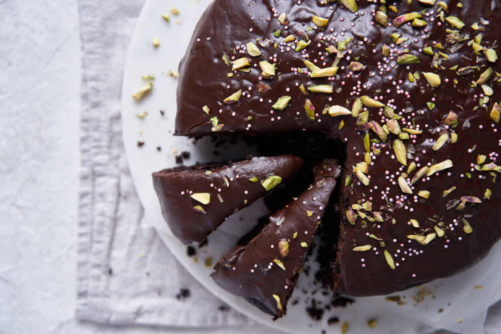 Nigella's Dark and Sumptuous Vegan Chocolate Cake recipe HotCooking