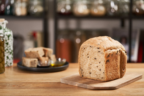 Panasonic bread maker olive and oregano loaf