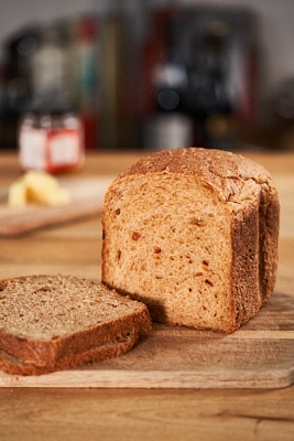 Bread maker sourdough with inclusions