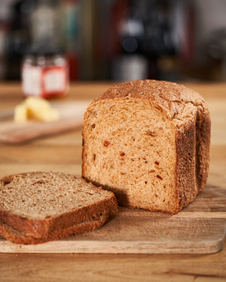 Bread maker sourdough with inclusions