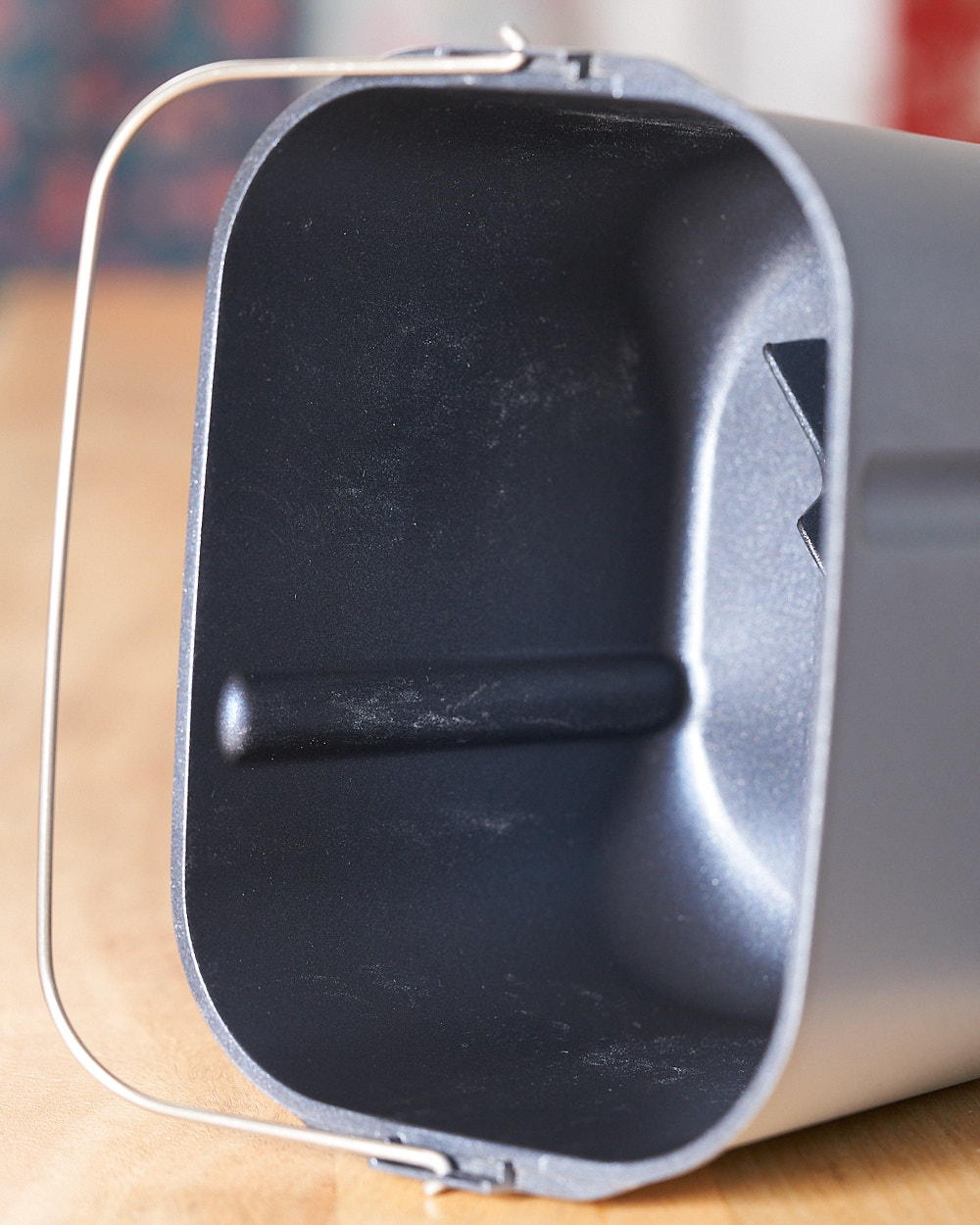 Panasonic YR2540 bread pan showing scuffs and clouding